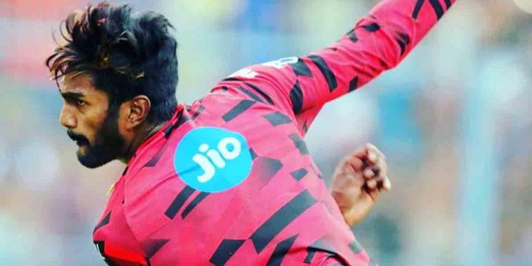 IPL 2020: Sunrisers Hyderabad name Vizag lad Prithvi Raj as replacement for Bhuvneshwar Kumar