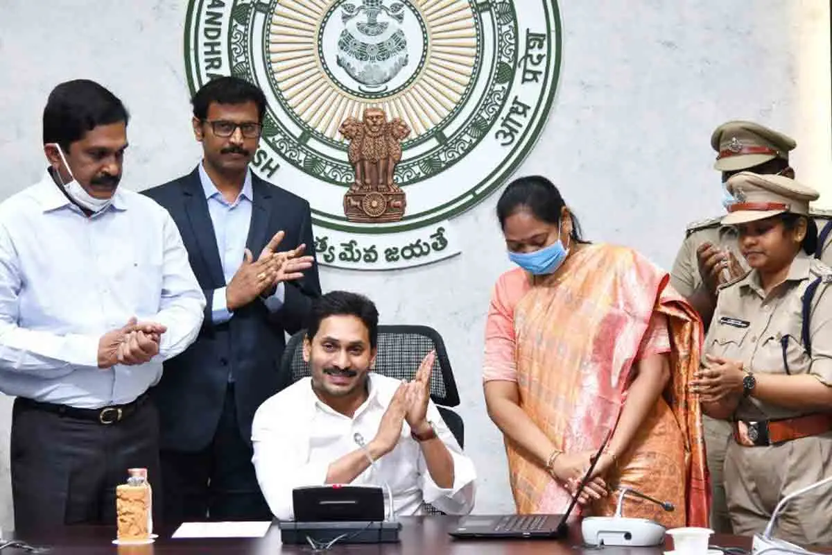 Abhayam Project: 1000 autos in Vizag fit with IoT devices for women safety