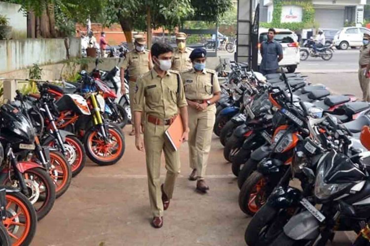 Vizag police crack whip on rash drivers, 211 bikes seized