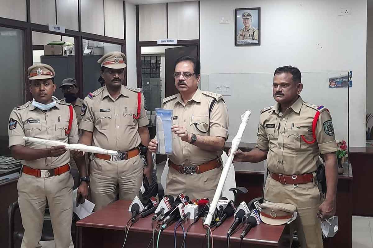 Four held in connection with murder case in Visakhapatnam