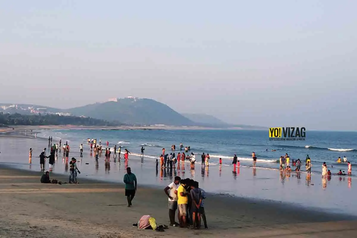 Visitors flock tourist spots in Vizag on Karthika Masam's final Sunday