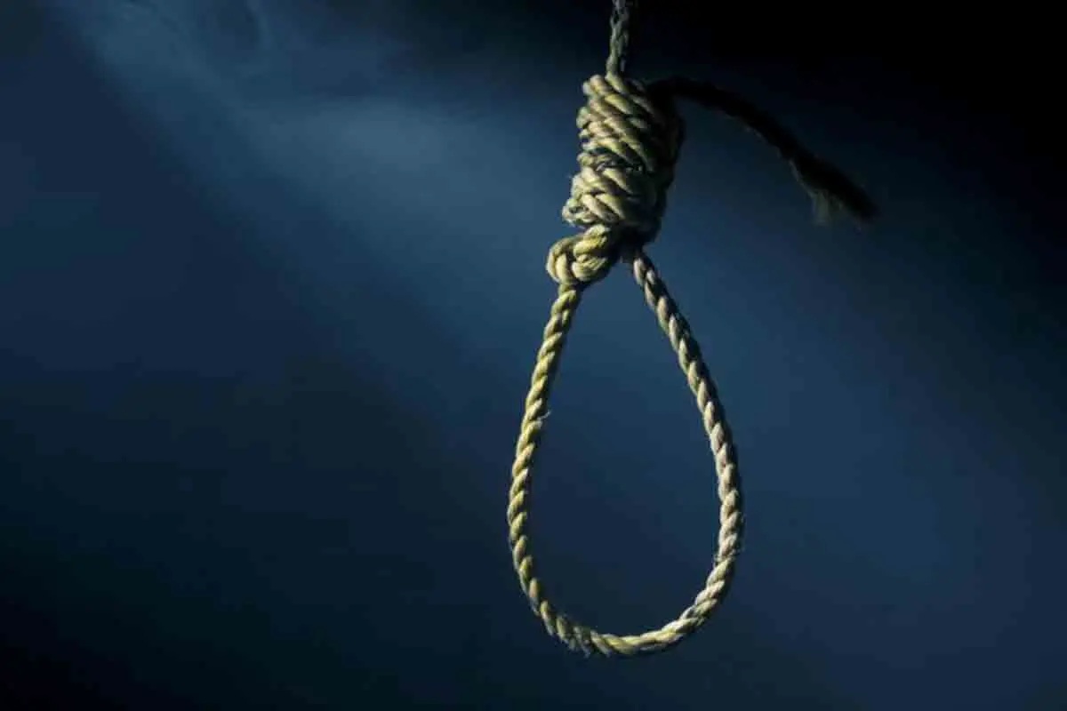 Couple found dead a day after wedding in Vizag