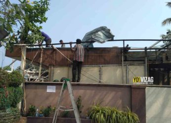 GVMC pulls down unauthorised structure at Kamat restaurant in Vizag