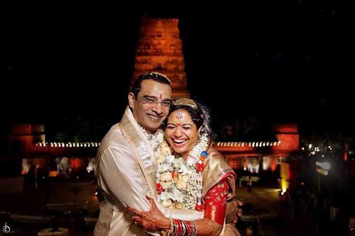 See Pics: Singer Sunitha and Ram Veerapaneni at their wedding