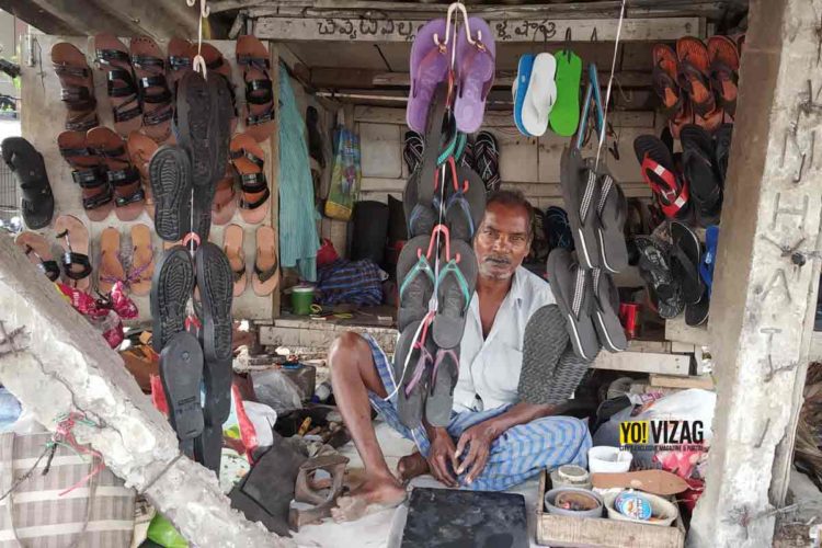 Meet Pothuraju, the undeterred cobbler thatha in Vizag