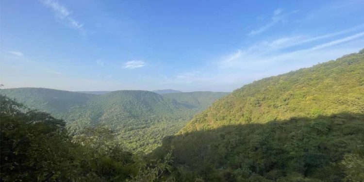 5 amazing trekking trails in Vizag you must visit at least once