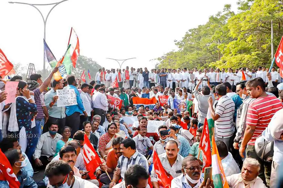 YSRCP lends its voice, joins protest against Visakhapatnam Steel Plant privatisation
