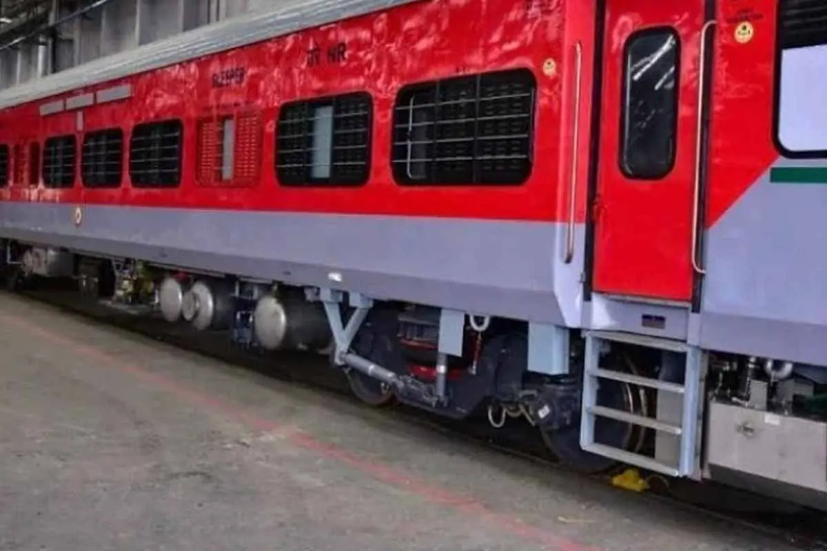 LHB coaches for Visakhapatnam-Tirupati-Cudappah Express