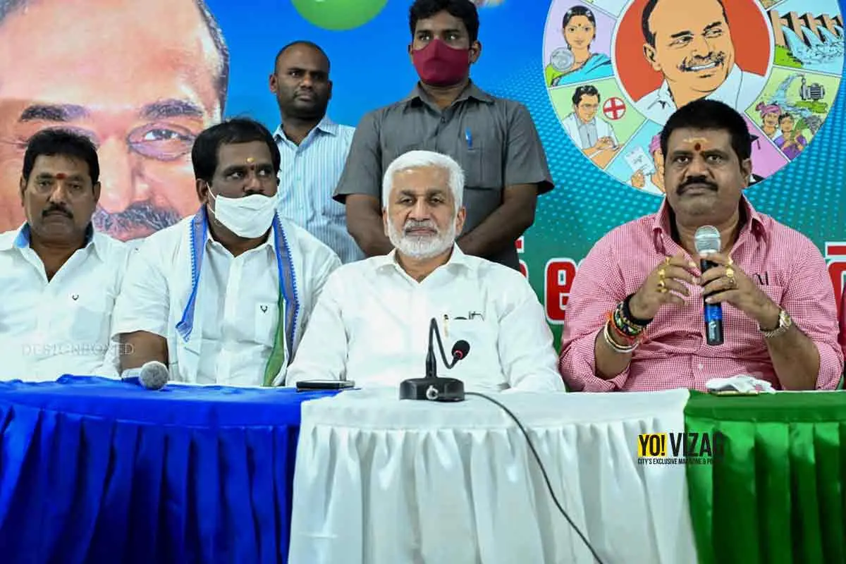 Protesting privatisation of Visakhapatnam Steel Plant, YSRCP to hold padayatra