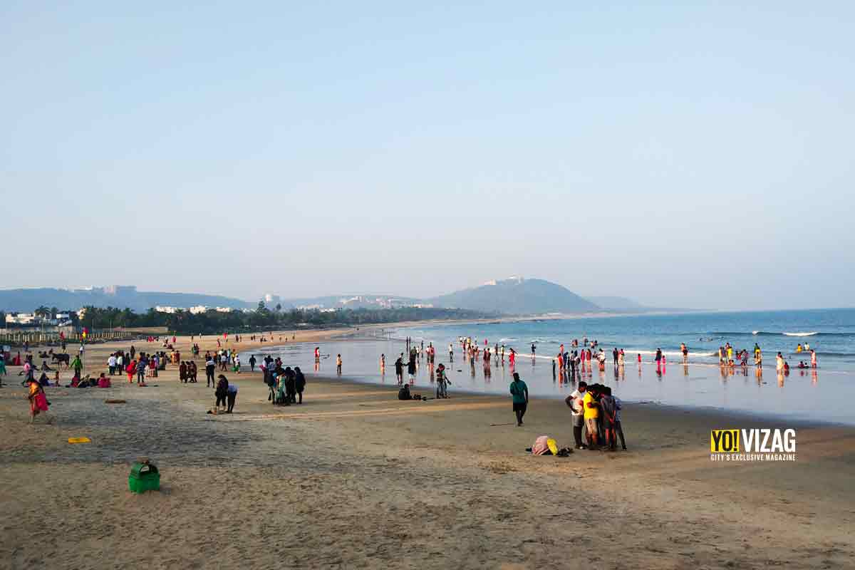 Holy dip on Shivratri turns tragic as three drown, two go missing in Vizag