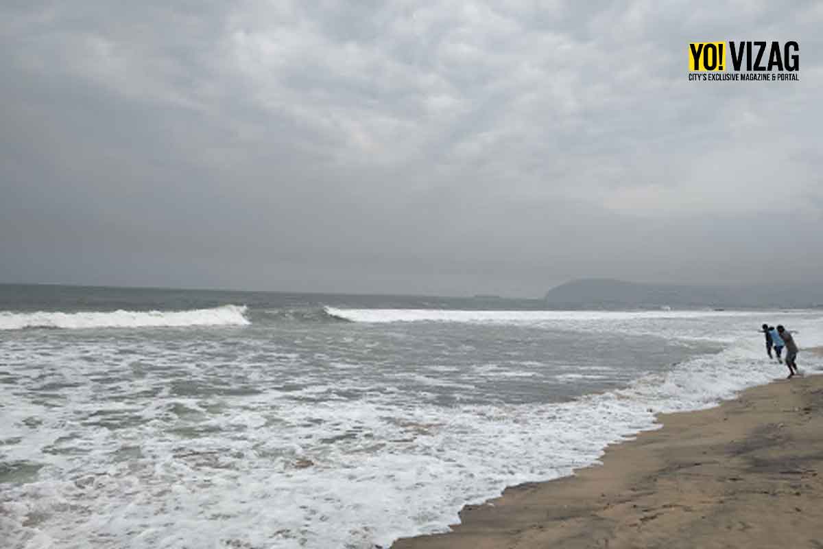 Weather Report: Thunderstorms predicted in Vizag and other parts of coastal Andhra Pradesh