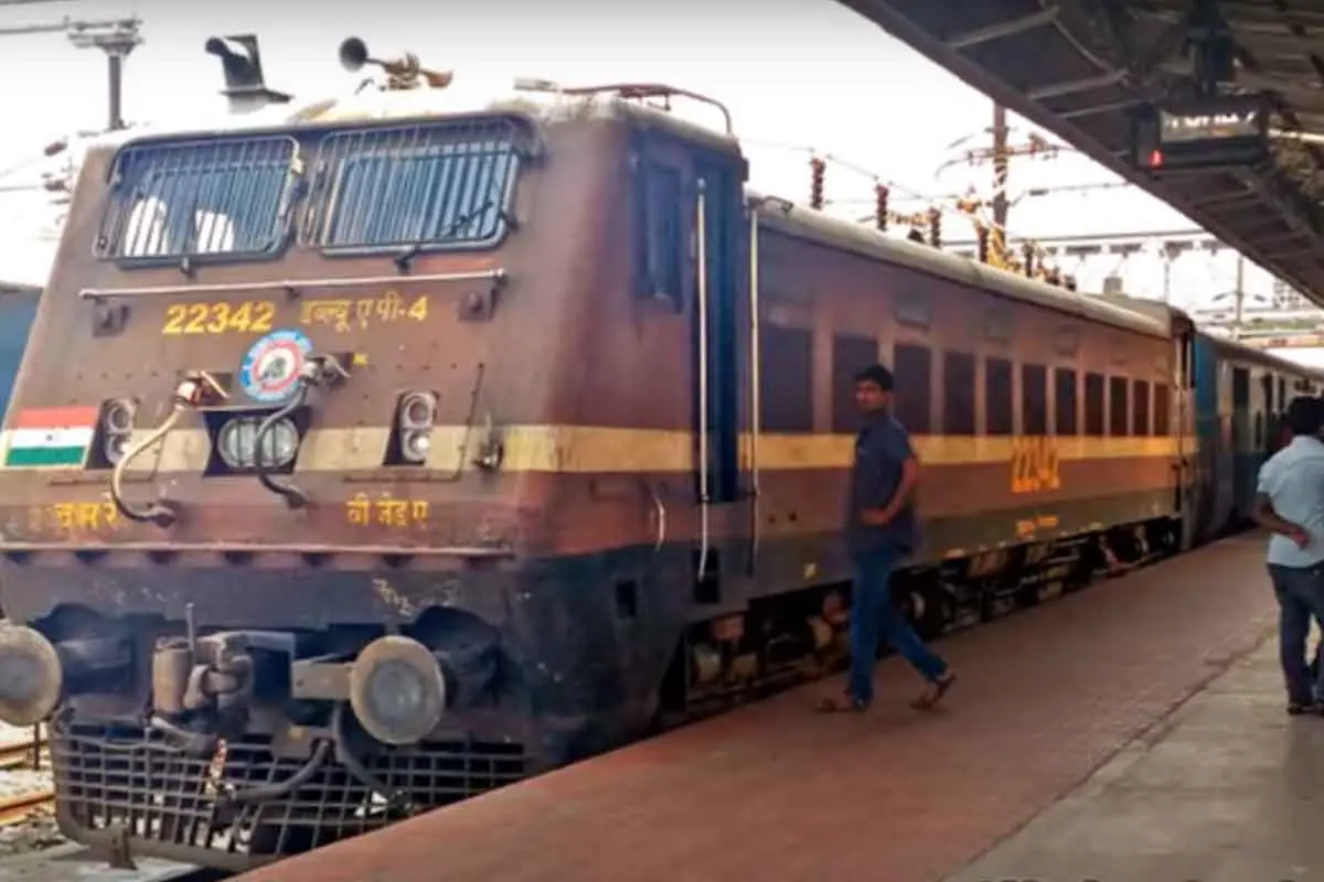 Weekly Summer Special Trains to run via Visakhapatnam railway station