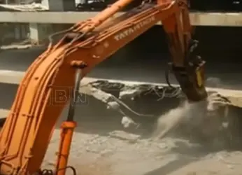 Demolition of Former TDP MLA’s building in Visakhapatnam by GVMC