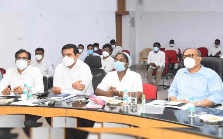 AP CM Jagan appreciates KGH, Vizag staff for treating Covid-19 patients