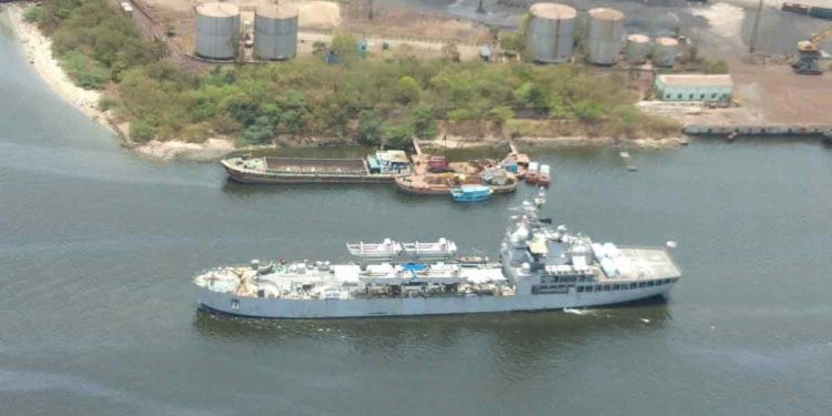 INS Airavat reaches Visakhapatnam with medical supplies