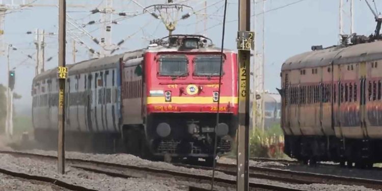 Visakhapatnam-Raipur Special trains cancelled by ECoR amid lockdown