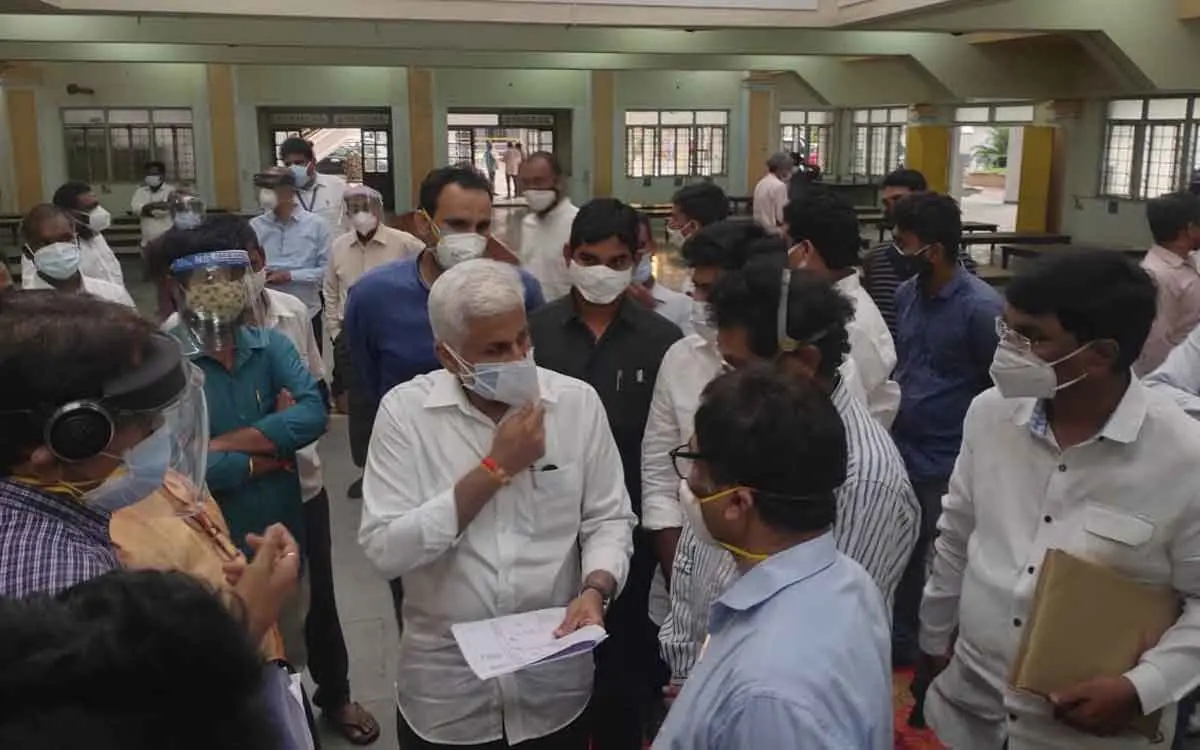 Pragathi Bharat Foundation to set up 300 oxygen beds facility in Vizag