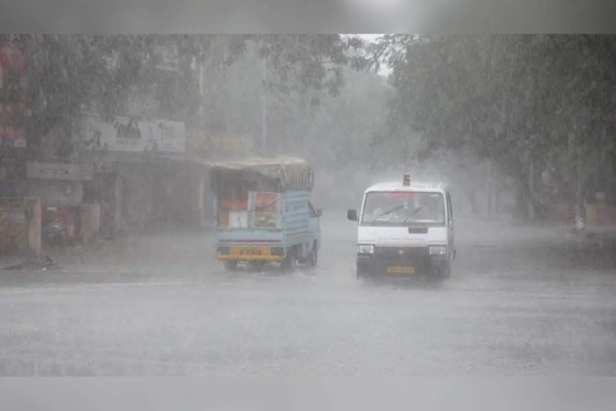 Visakhapatnam welcomes Monsoon, heavy showers predicted this week