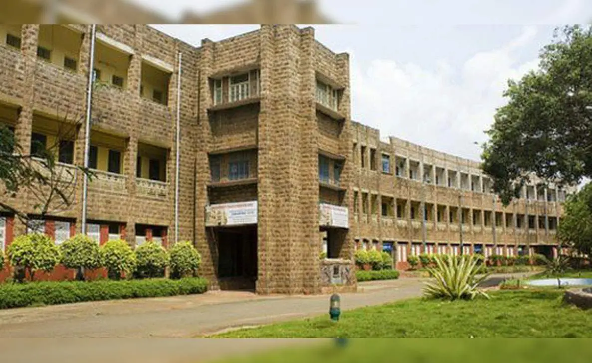 IIM Vizag collaborates with a Sri Lankan university to offer a new diploma