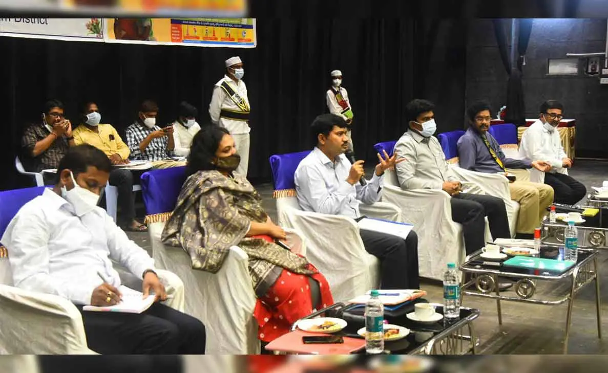 Vizag Collector conducts a review meeting with DMHO officers