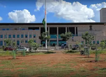 AP High Court adjourns hearing of petitions regarding three state capitals