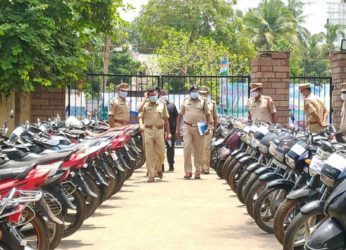 A major bike theft gang nabbed by Vizag City Police; 76 vehicles recovered
