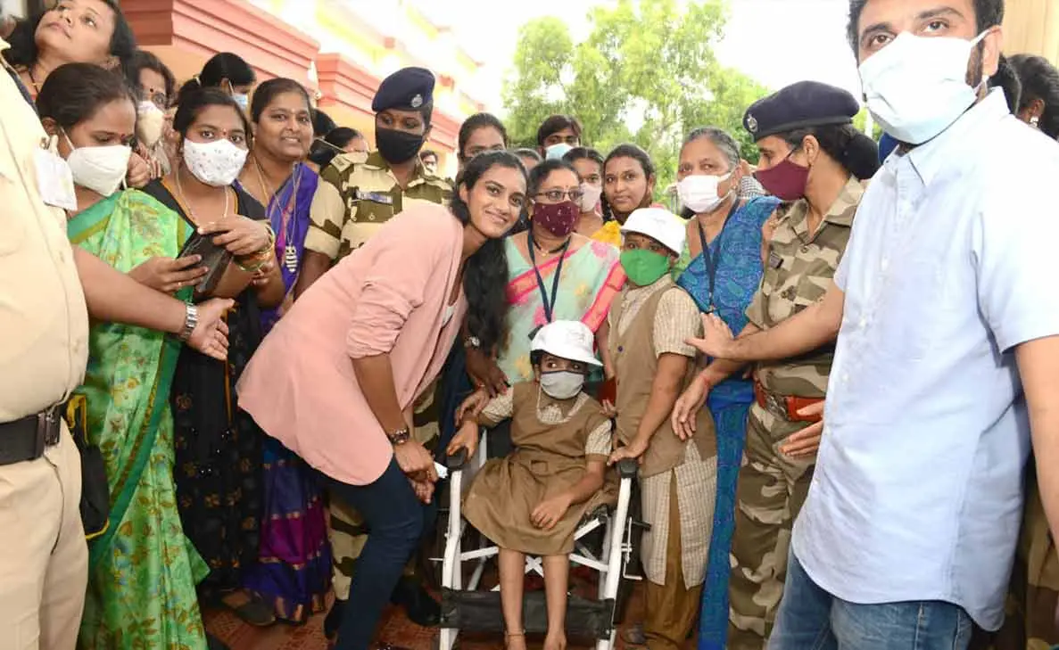 PV Sindhu felicitated by RINL on her visit to Vizag after Tokyo Olympics