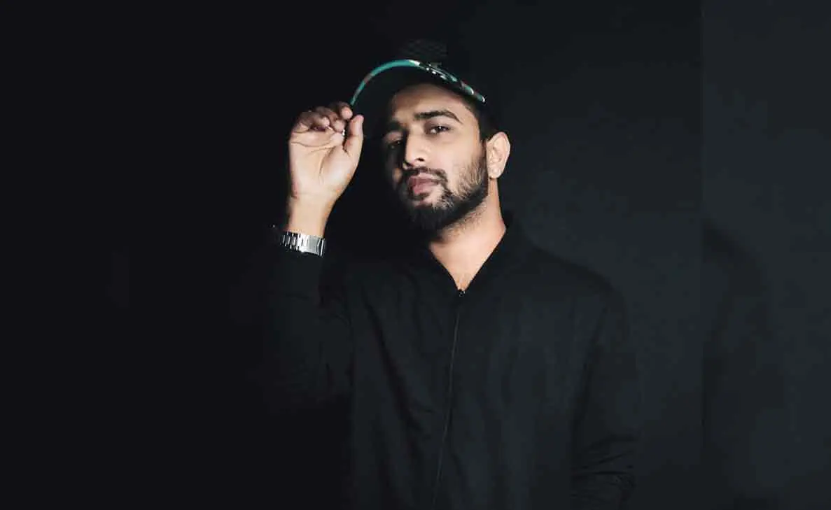 Yo! Spotlight: Meet Arin Dez, a Bengali singer on YouTube