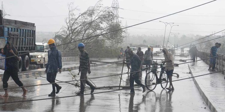 People experience lengthy power outages in Vizag due to Cyclone Gulab