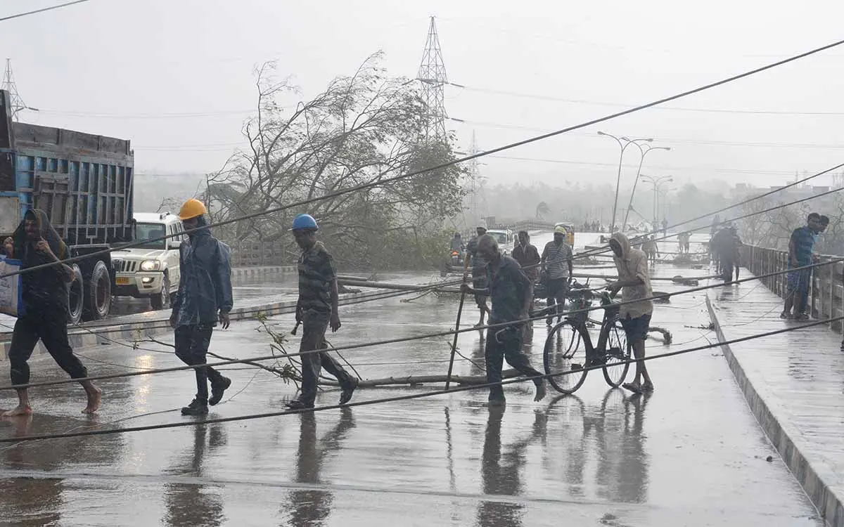 People experience lengthy power outages in Vizag due to Cyclone Gulab