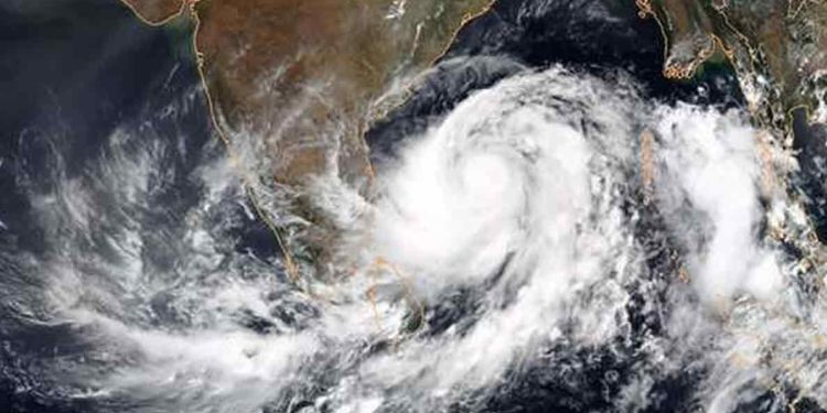 6 major problems faced by the people of Vizag every time a cyclone arrives