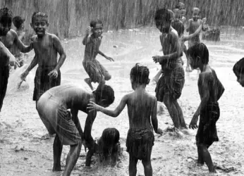 Blast from the past: Recalling 7 monsoon memories from our childhood