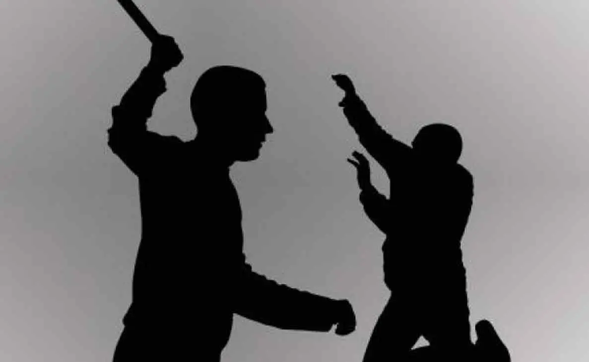 25-year-old youth stabbed by a group of unidentified men at Arilova, Vizag