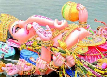 Immersion of Ganesh idols in the presence of Vizag City Police
