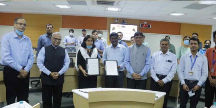 IIM Vizag signs MoU with HPCL for workshops and training programmes