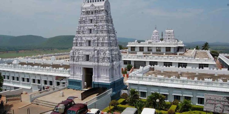 Sacred Summit: Unique features of the holy Annavaram temple