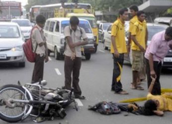 Rs 5,000 award for those who help road accident victims in Vizag