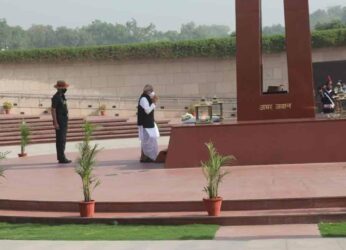 AP Governor pays tribute to war heroes at National War Memorial in Delhi
