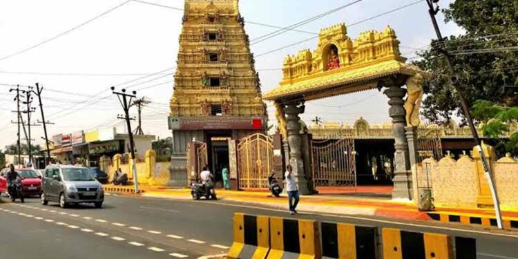 Traffic diversions imposed in view of Polamamba Temple festival till 11 pm