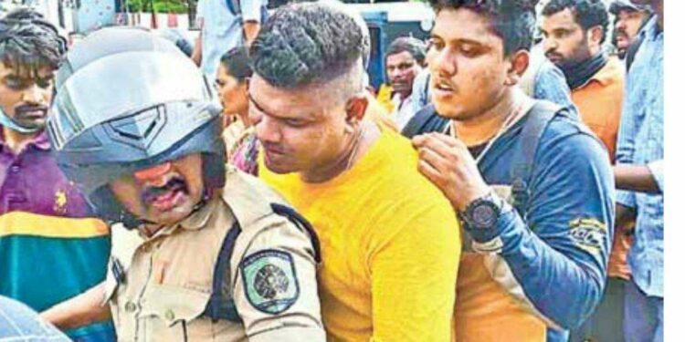CRPF constable arrested for attacking public in RTC bus in Vizag