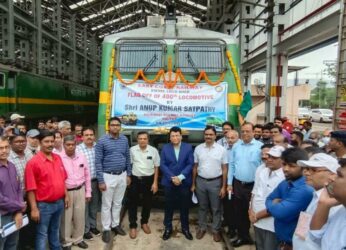 400th locomotive launched by Diesel Loco Shed Visakhapatnam