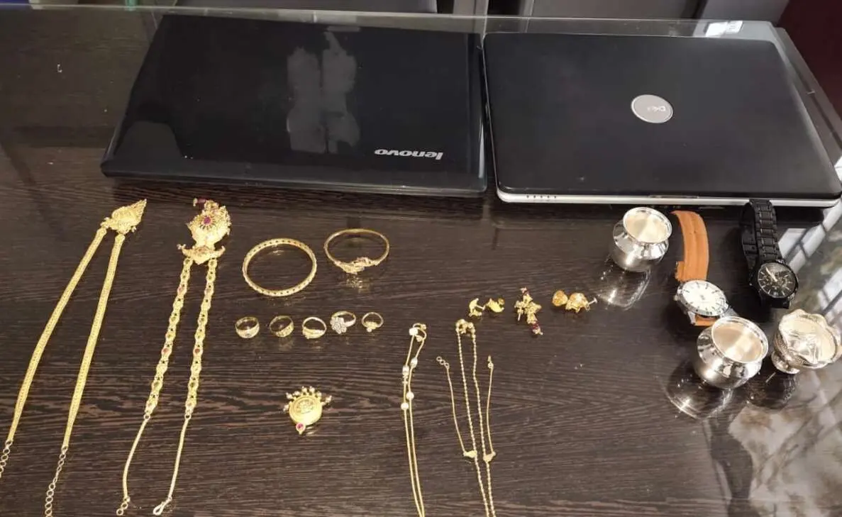 Robbery in Visakhapatnam: 14 tulas gold and 250g silver recovered