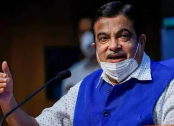 Gadkari announces development of road network connecting AP to Central India 