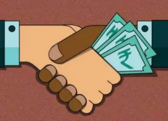 CBI Visakhapatnam officials arrest FCI officer for taking bribe