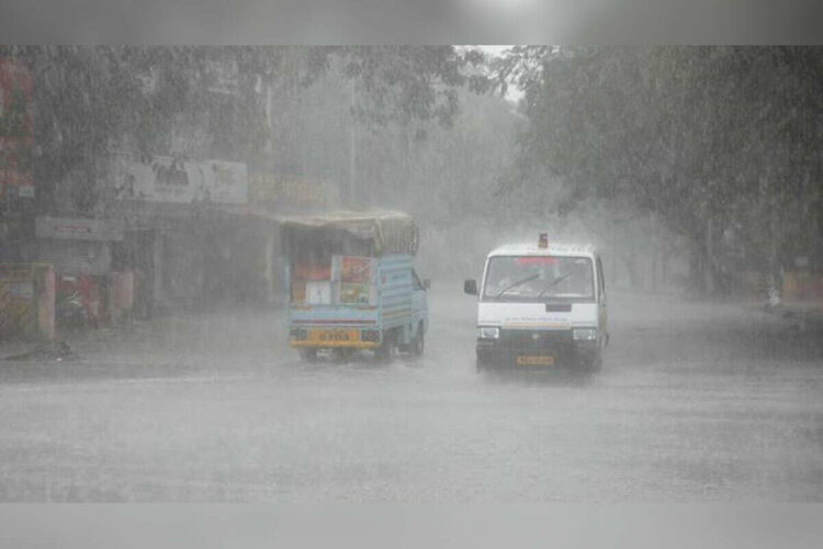 Visakhapatnam will witness moderate to heavy rain on Dussehra, says AP Weatherman