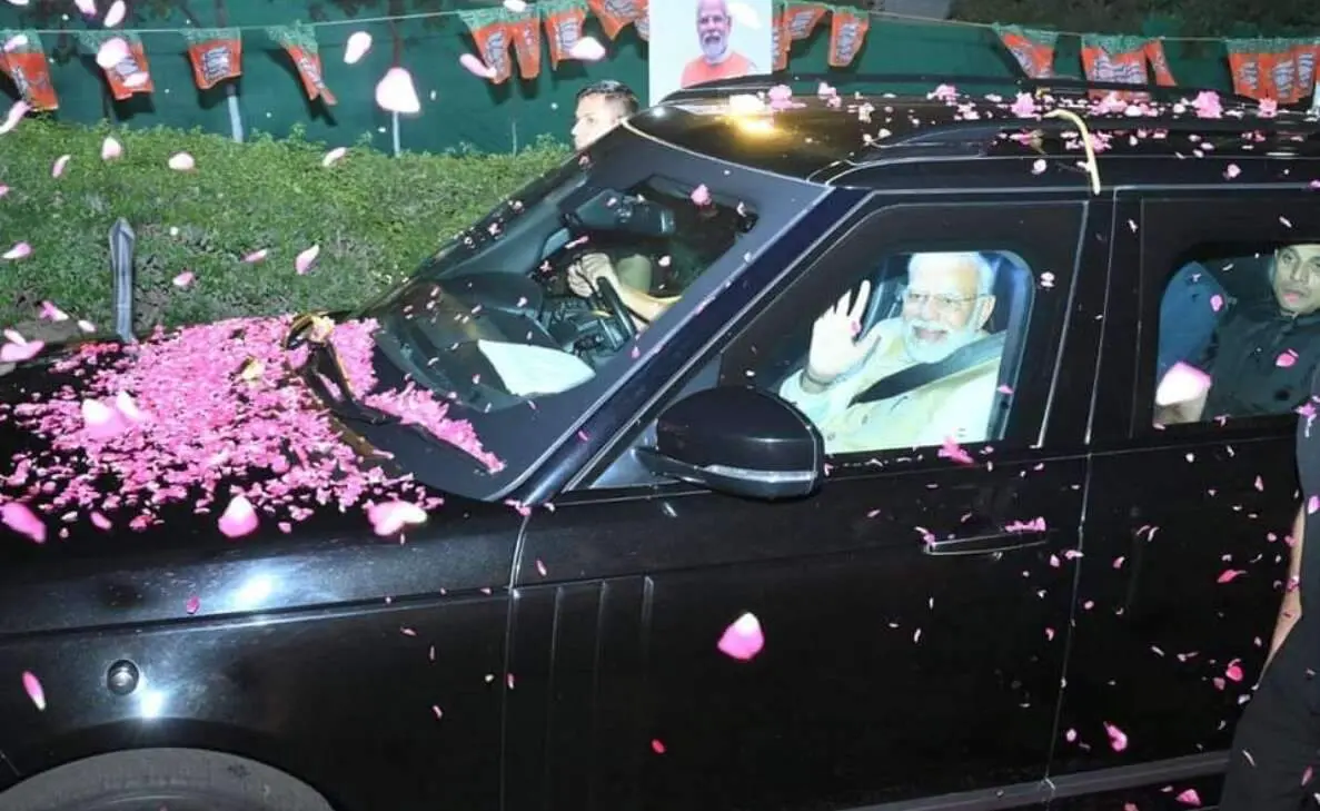 Modi in Vizag: ₹10,000 crores worth central projects inaugurated