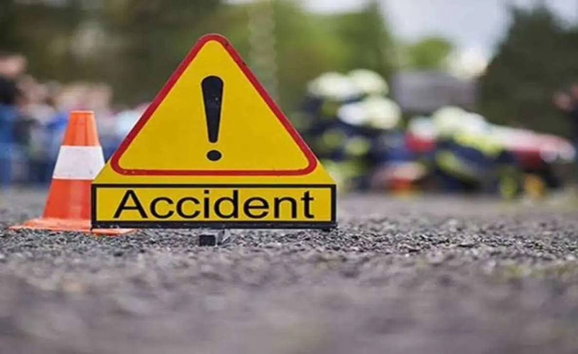 Visakhapatnam: Two bike accidents in one day on Telugu Thalli Flyover