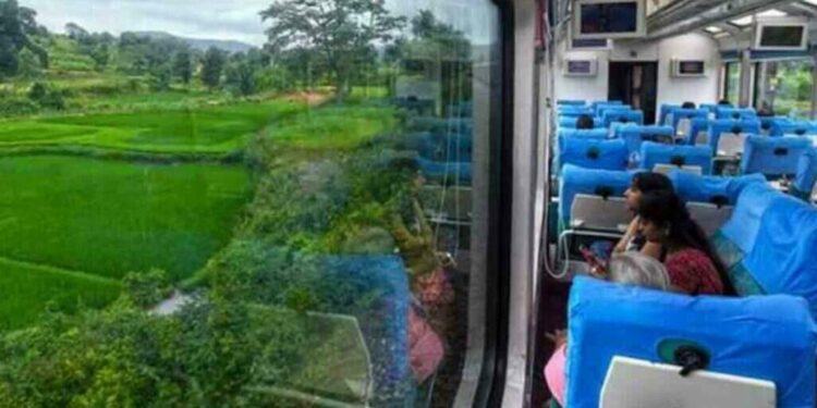 Extra Vistadome coach to be linked to Visakhapatnam-Araku train to clear tourist rush