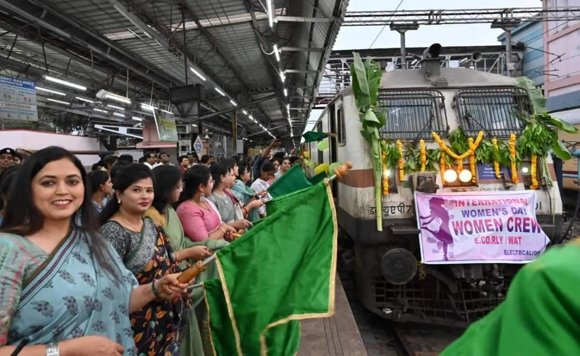 All woman crew train flagged off from Visakhapatnam on Women's Day