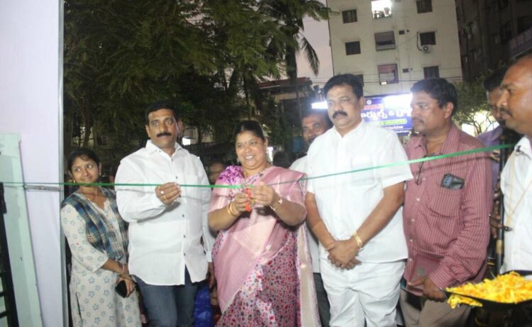 Visakhapatnam: Walking track in Marripalem facelifted with lighting facility